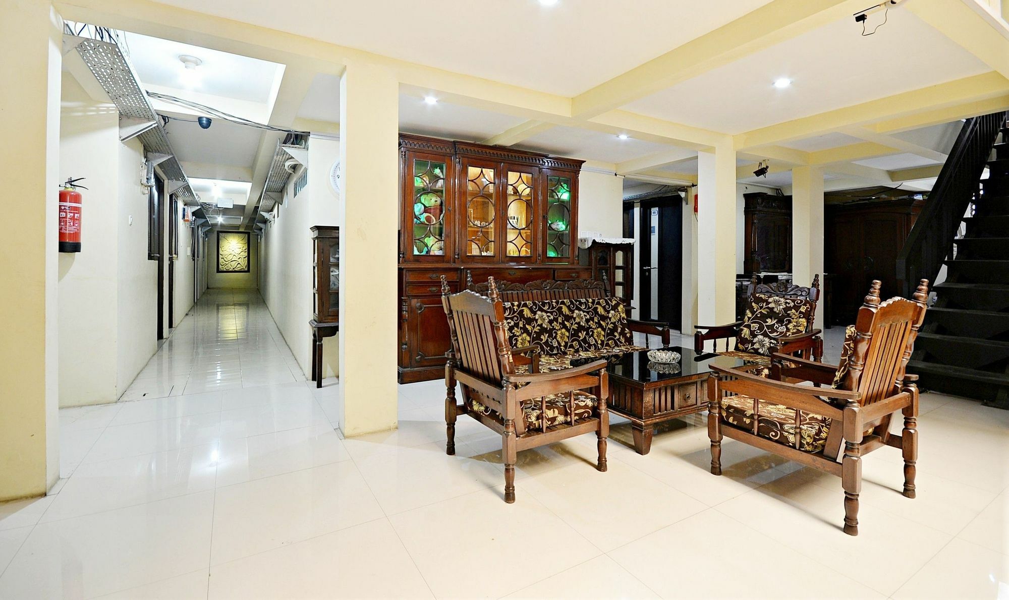 Zen Rooms Kuningan Syariah Jakarta Luaran gambar